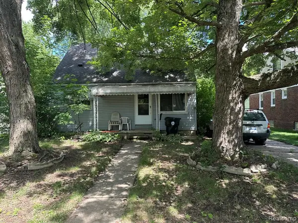 15808 Norborne, Redford, MI 48239