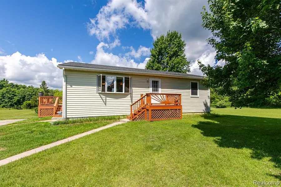 9635 Ortonville, Clarkston, MI 48348 - #2
