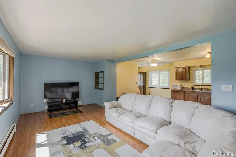 9635 Ortonville, Clarkston, MI 48348 - #3