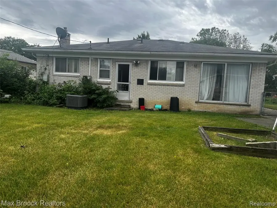 16218 Addison, Southfield, MI 48075 - #3