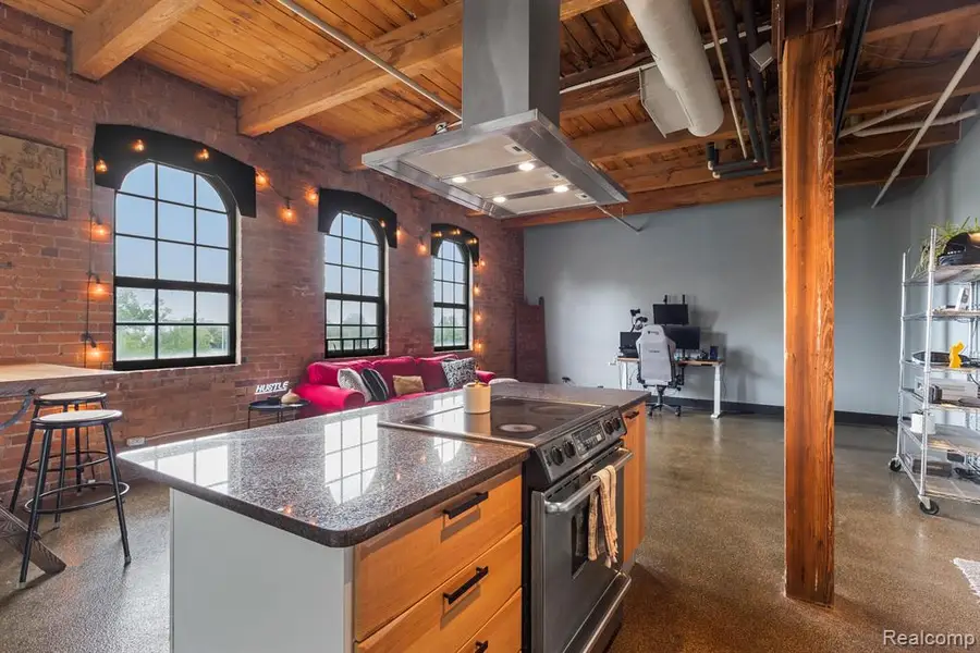 6533 E Jefferson #81 #326E, Detroit, MI 48207 - #3