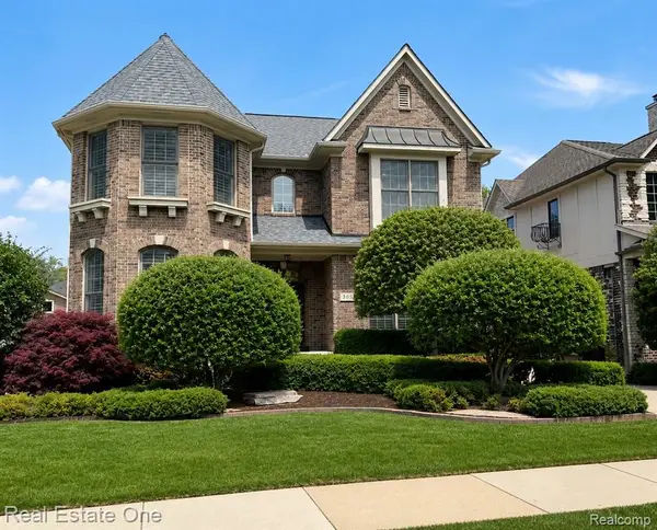 306 Woodward, Rochester, MI 48307