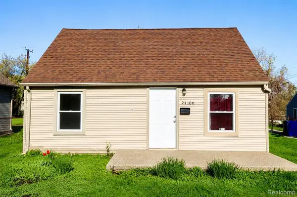 24100 Berry, Warren, MI 48089