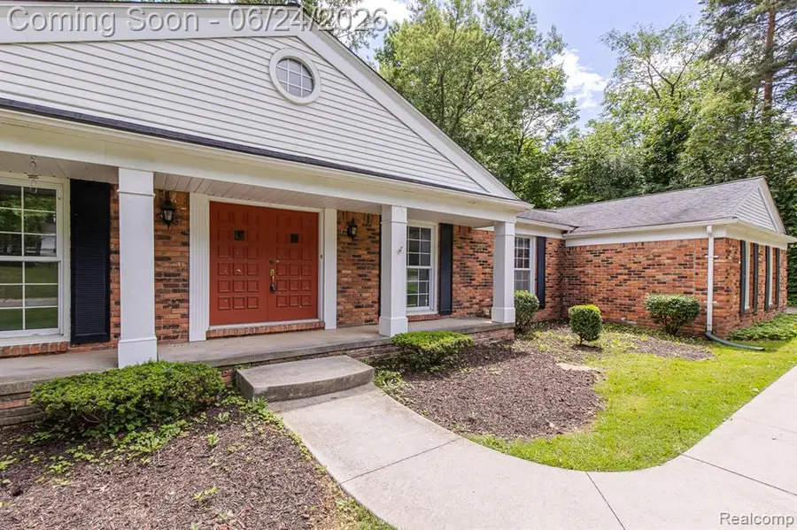 710 Basswood, Rochester Hills, MI 48309 - #3