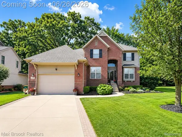 3238 Terra, Wixom, MI 48393