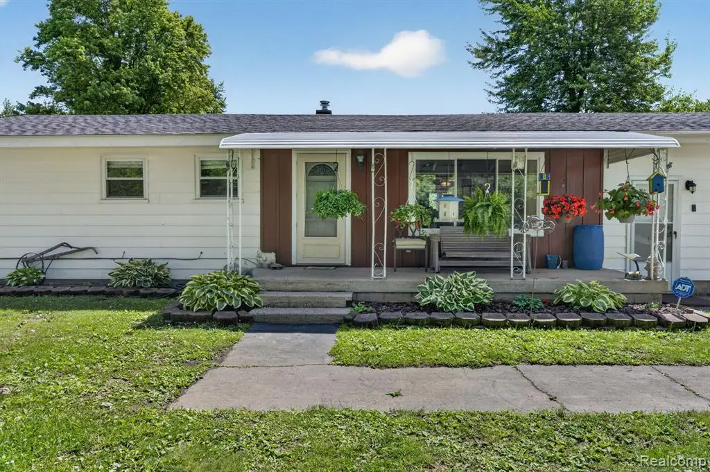 5233 Torrey, Flint, MI 48507 - #1