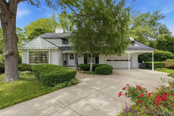 1956 Beverly, Berkley, MI 48072