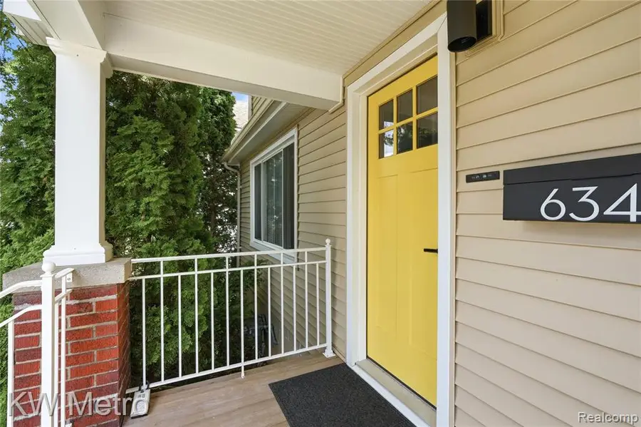 634 E Lewiston, Ferndale, MI 48220 - #3