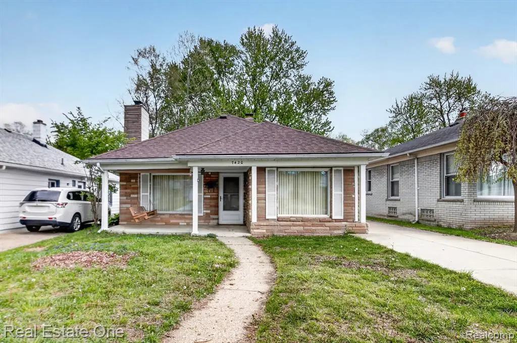 7420 Drexel, Dearborn Heights, MI 48127 - #1