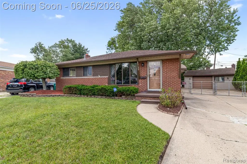33135 Alvin, Garden City, MI 48135 - #1
