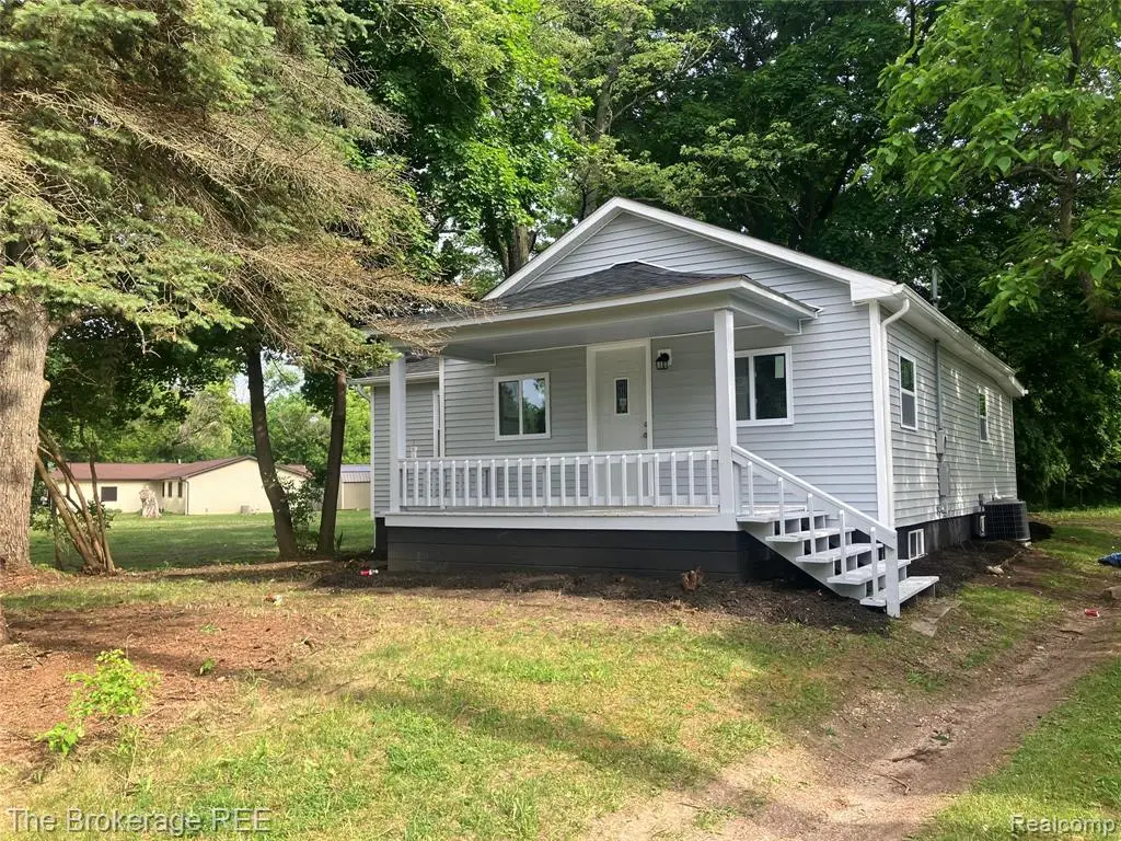 4249 Calkins, Flint, MI 48532 - #1