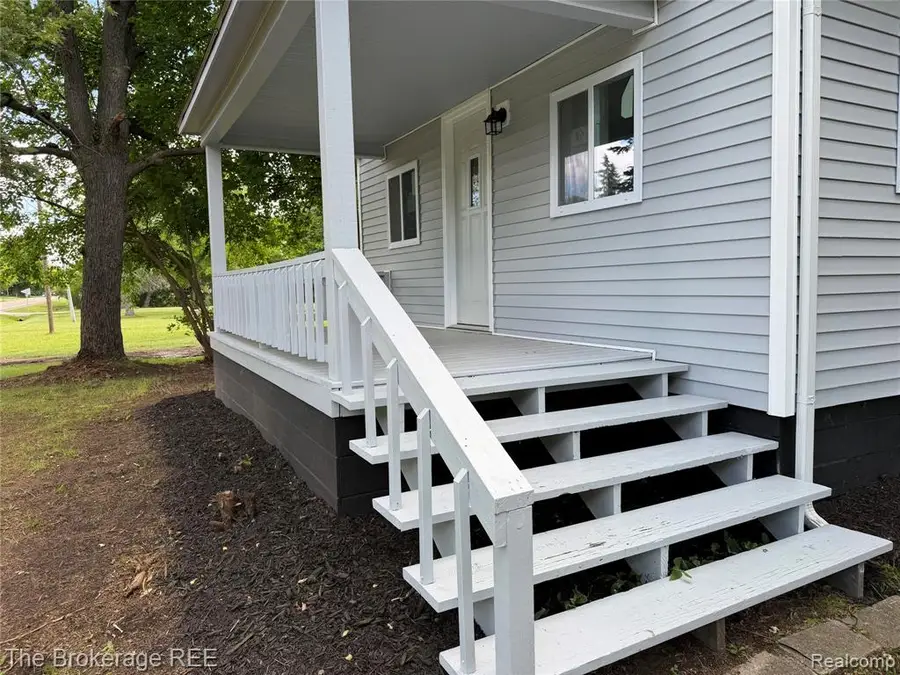 4249 Calkins, Flint, MI 48532 - #3