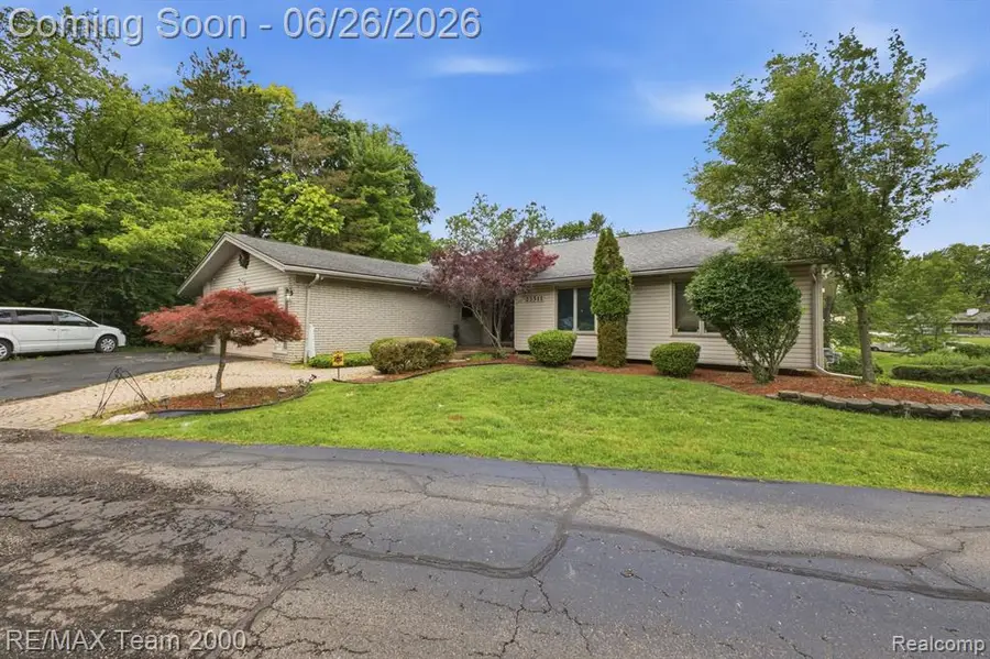 23511 Cliffview, Farmington, MI 48336 - #2