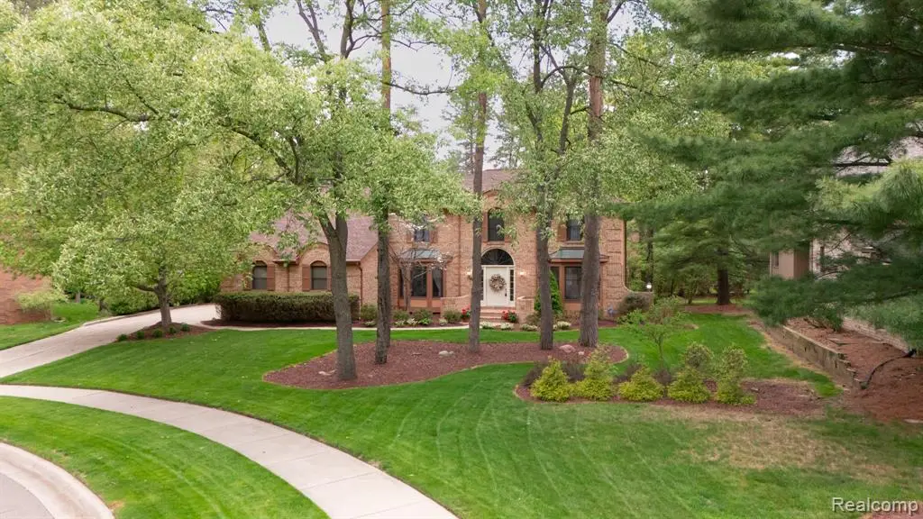 1790 Sashabaw, Okemos, MI 48864 - #1