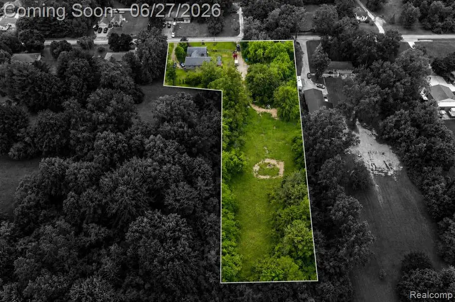 12100 Wilson, Carleton, MI 48117 - #3