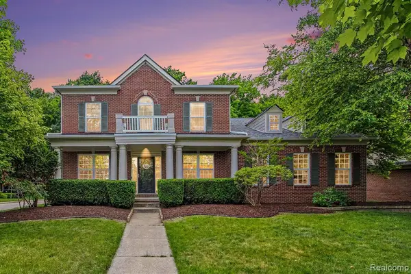 49756 Great Falls, Canton, MI 48188