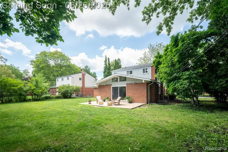 30227 Stockton, Farmington Hills, MI 48336 - #3
