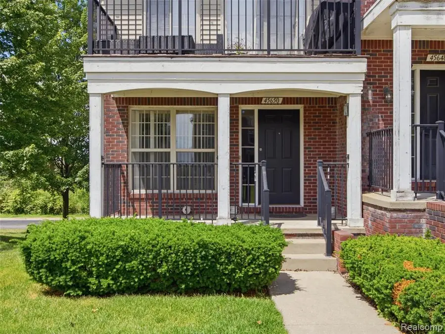 45650 Kennedy, Shelby, MI 48315 - #3