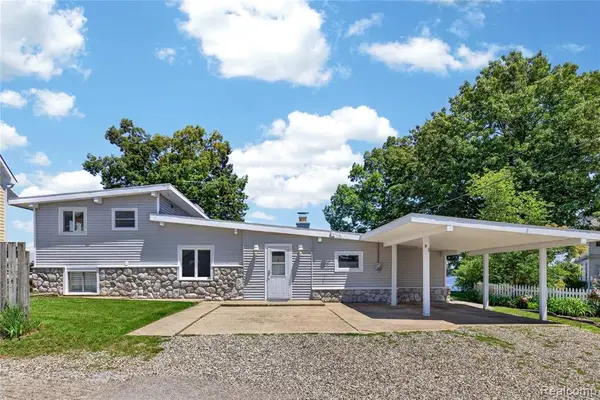 91 Crescent, Lake Orion, MI 48362