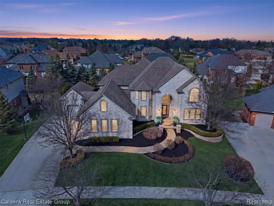 7219 Vista, Shelby, MI 48316 - #2