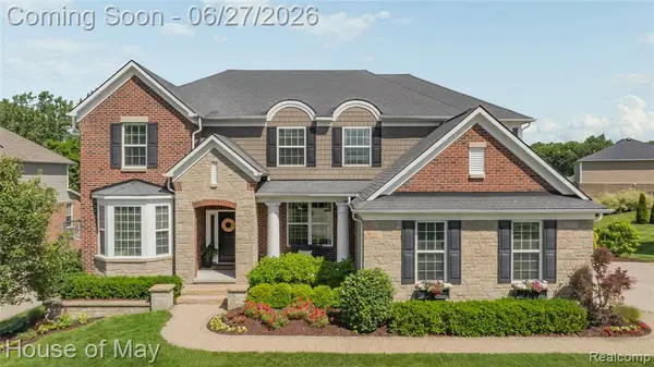 5830 Waycroft, Commerce Twp, MI 48382
