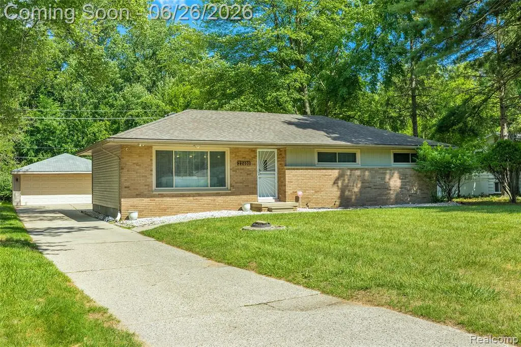 22400 Leewright, Southfield, MI 48033 - #1