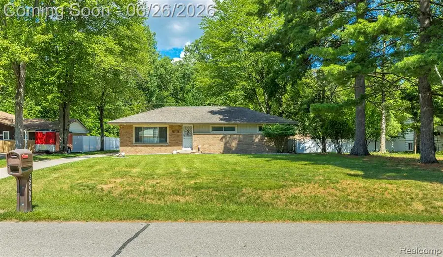 22400 Leewright, Southfield, MI 48033 - #2