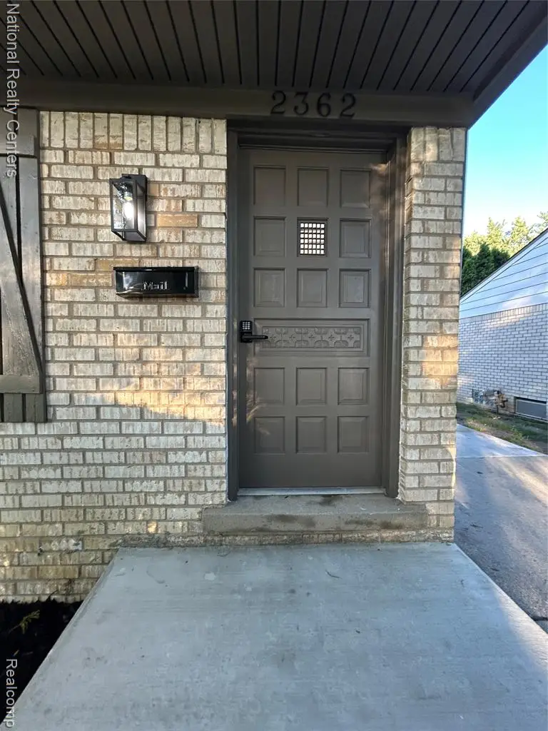 2362 Milverton, Troy, MI 48083 - #3