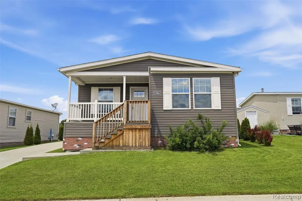 11766 Cedarbrook, South Lyon, MI 48178 - #1