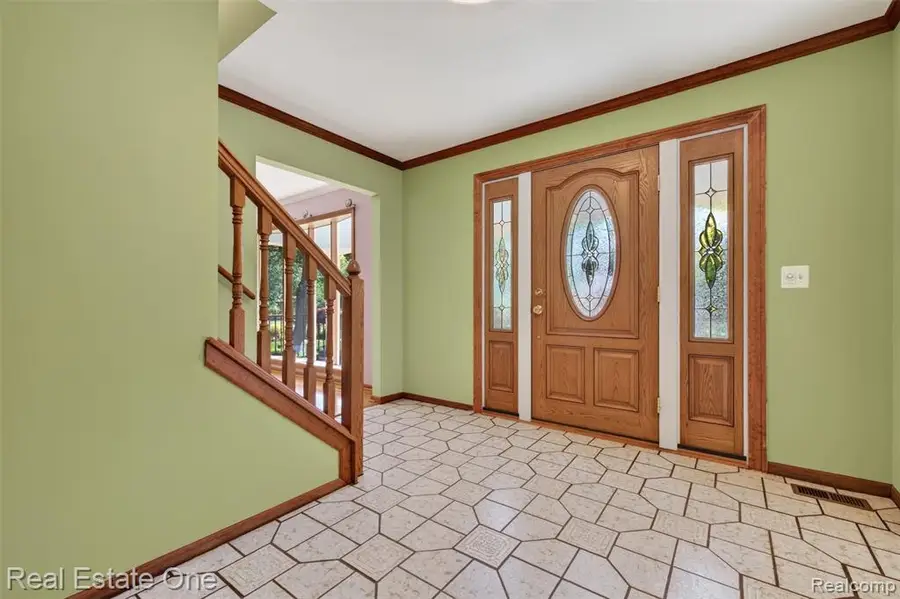 417 Eckford, Troy, MI 48085 - #2