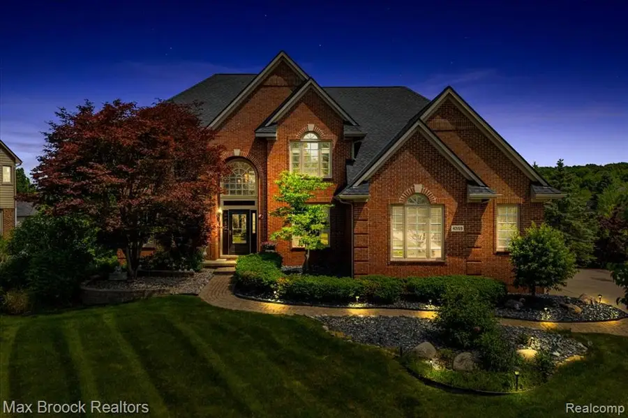 47159 Northumberland, Novi, MI 48374 - #2