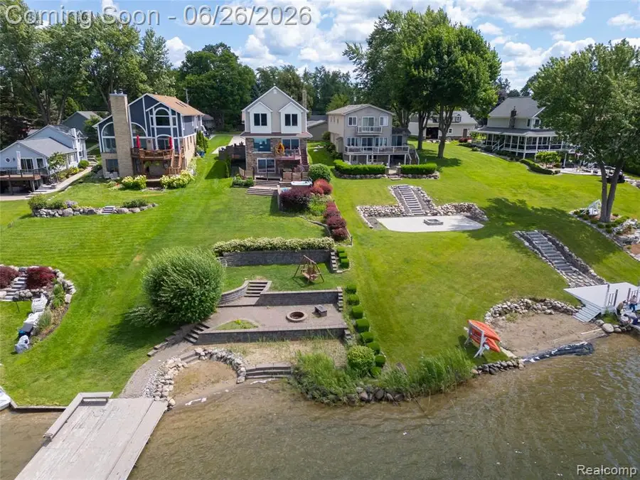 3160 Lexington, Waterford, MI 48328 - #2