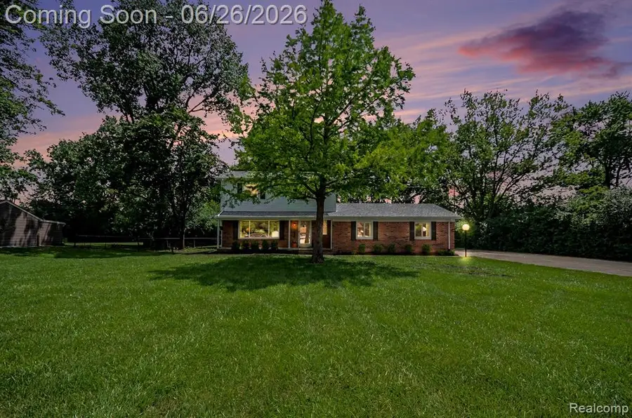 24474 Springbrook, Farmington, MI 48336 - #3