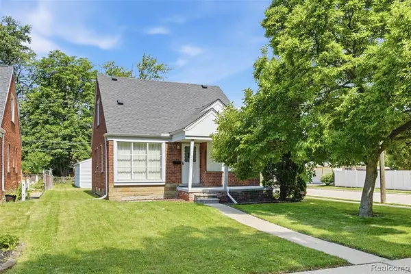 3100 Houston, Dearborn, MI 48124