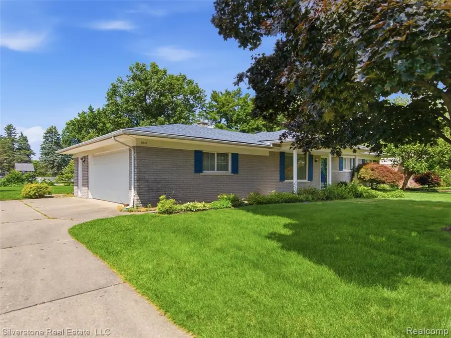 50628 Linda, Utica, MI 48317 - #3