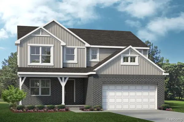 24893 Sheffield Forest, Macomb, MI 48042