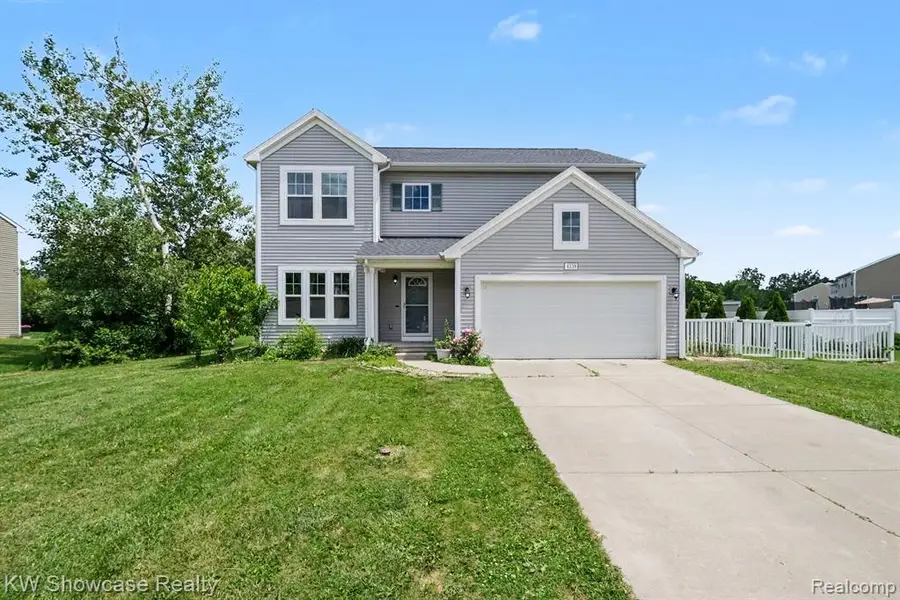 4339 Pebble Creek, Grand Blanc, MI 48439 - #2