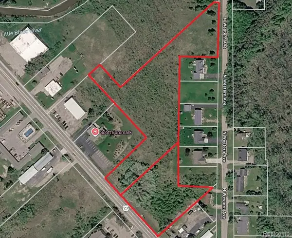 1346 Mackinaw, Cheboygan, MI 49721