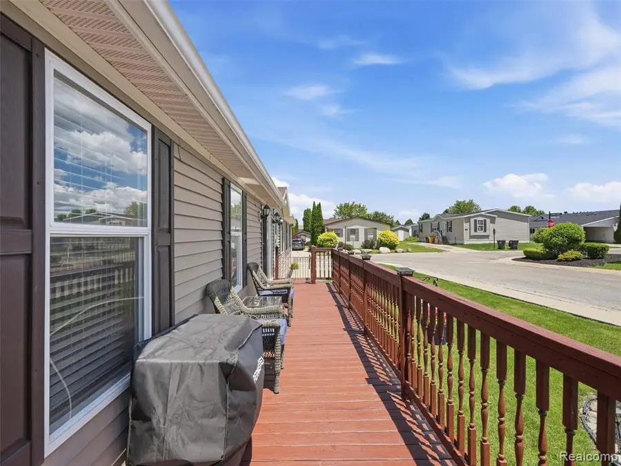 9695 Bloomsbury, Northville, MI 48167 - #3