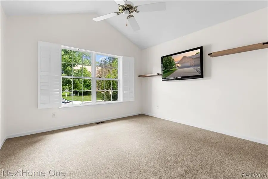 245 Winslow #56, Commerce Township, MI 48390 - #2