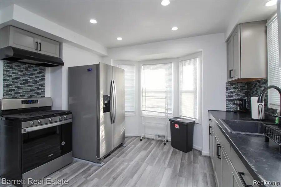 16021 Tacoma, Detroit, MI 48205 - #3
