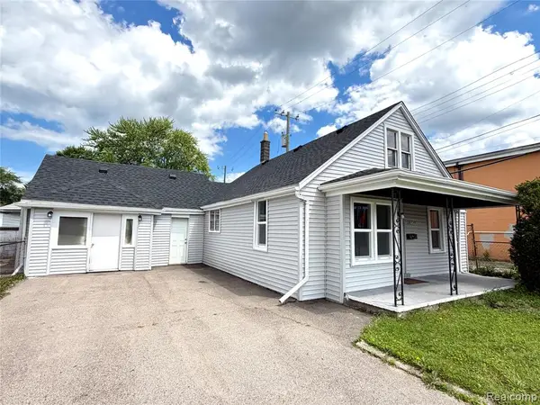20730 Montrose, Warren, MI 48089