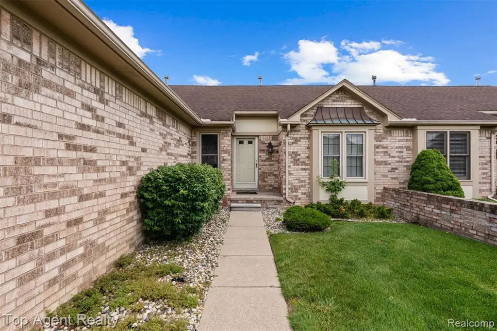 42618 Cassin, Clinton Township, MI 48038 - #1