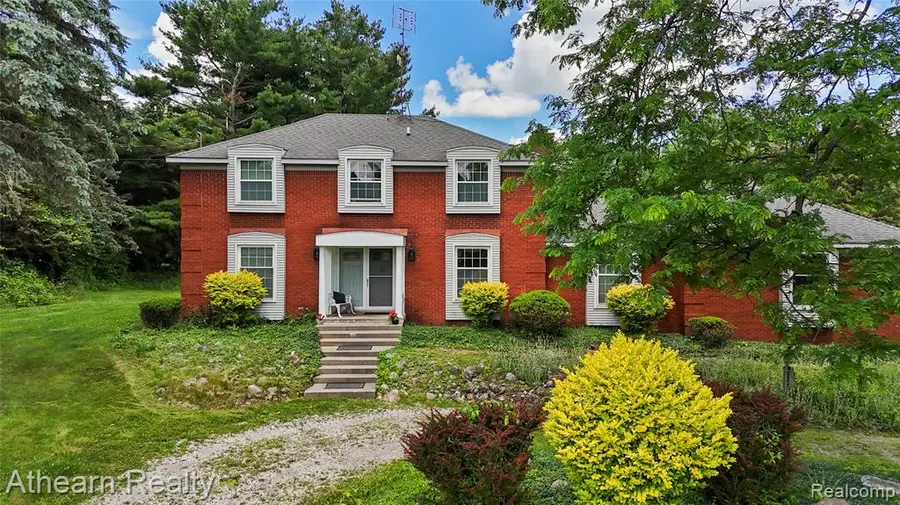 12427 Foley, Fenton, MI 48430 - #2