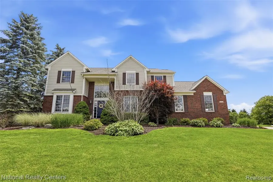 23431 Winged Foot, South Lyon, MI 48178 - #2