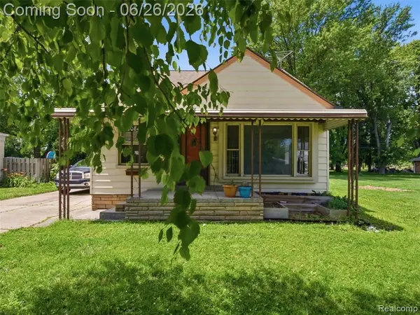 30885 Tennessee, Roseville, MI 48066
