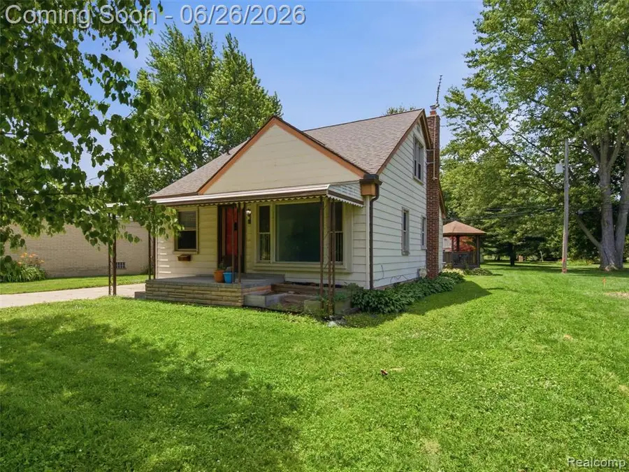 30885 Tennessee, Roseville, MI 48066 - #2