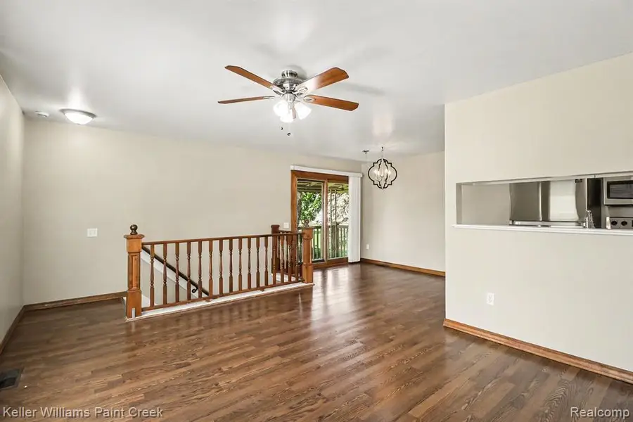 2648 Wildwood, Lake Orion, MI 48360 - #2