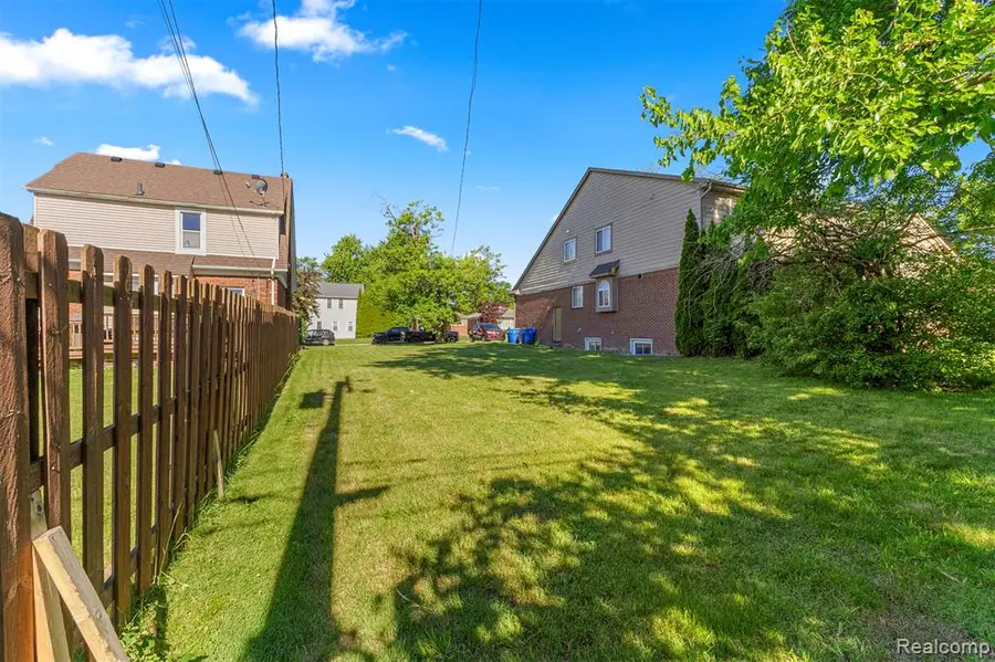 0000 Kingsbury, Dearborn Heights, MI 48127 - #3
