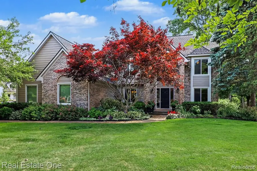 24899 Nottingham, Novi, MI 48374 - #3
